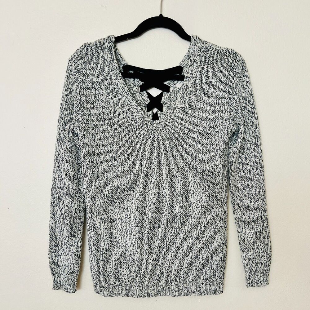 Harper Heritage Lace-Up Back Soft Grunge Black & White Marled Knit Sweater Sz S